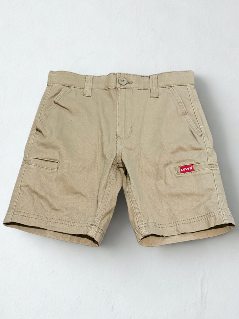 Levi's Boys Cargo Shorts Tan Khaki Size 8 NWT